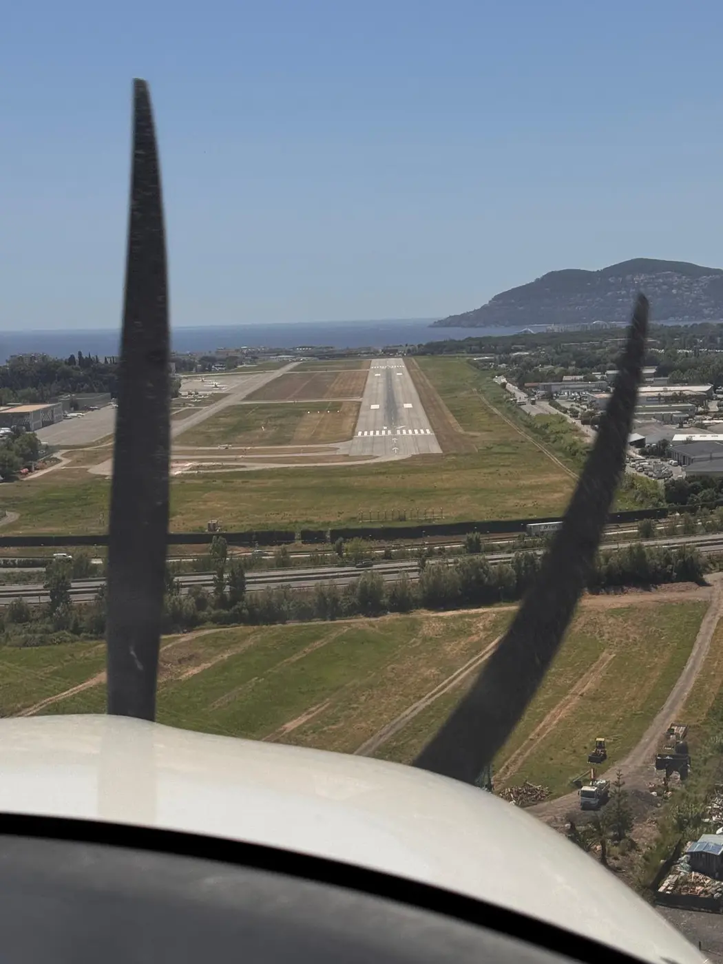 Final approach to Runway 17 at Cannes-Mandelieu